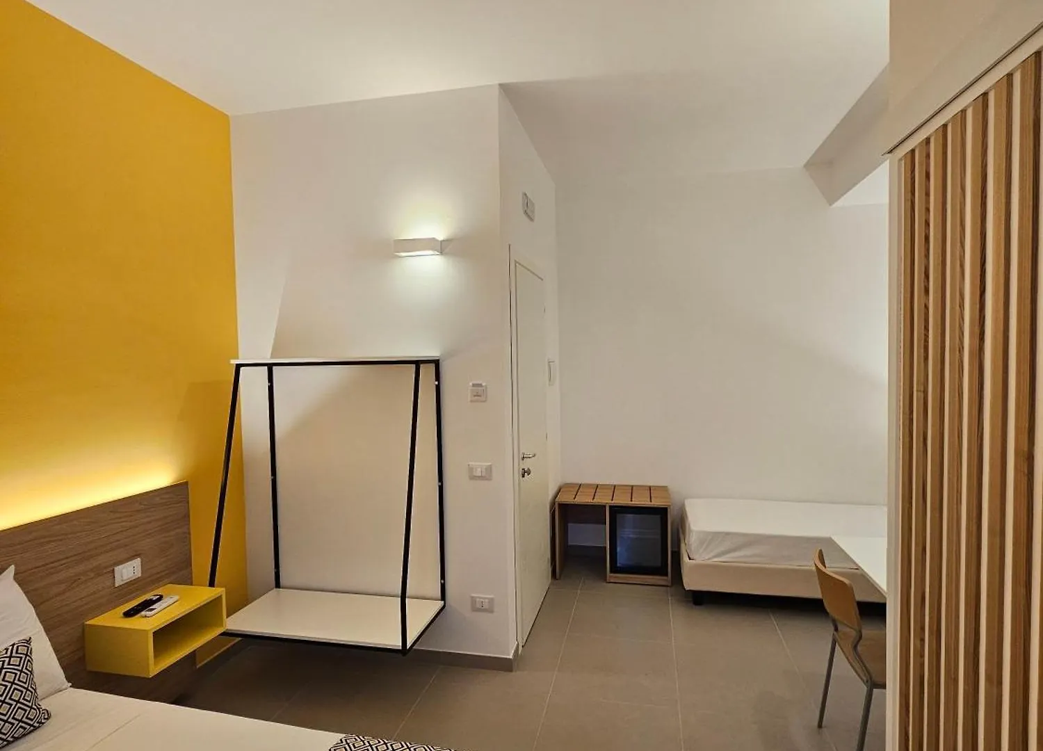 Tevergad Suites & Rooms Terrasini Bed & Breakfast