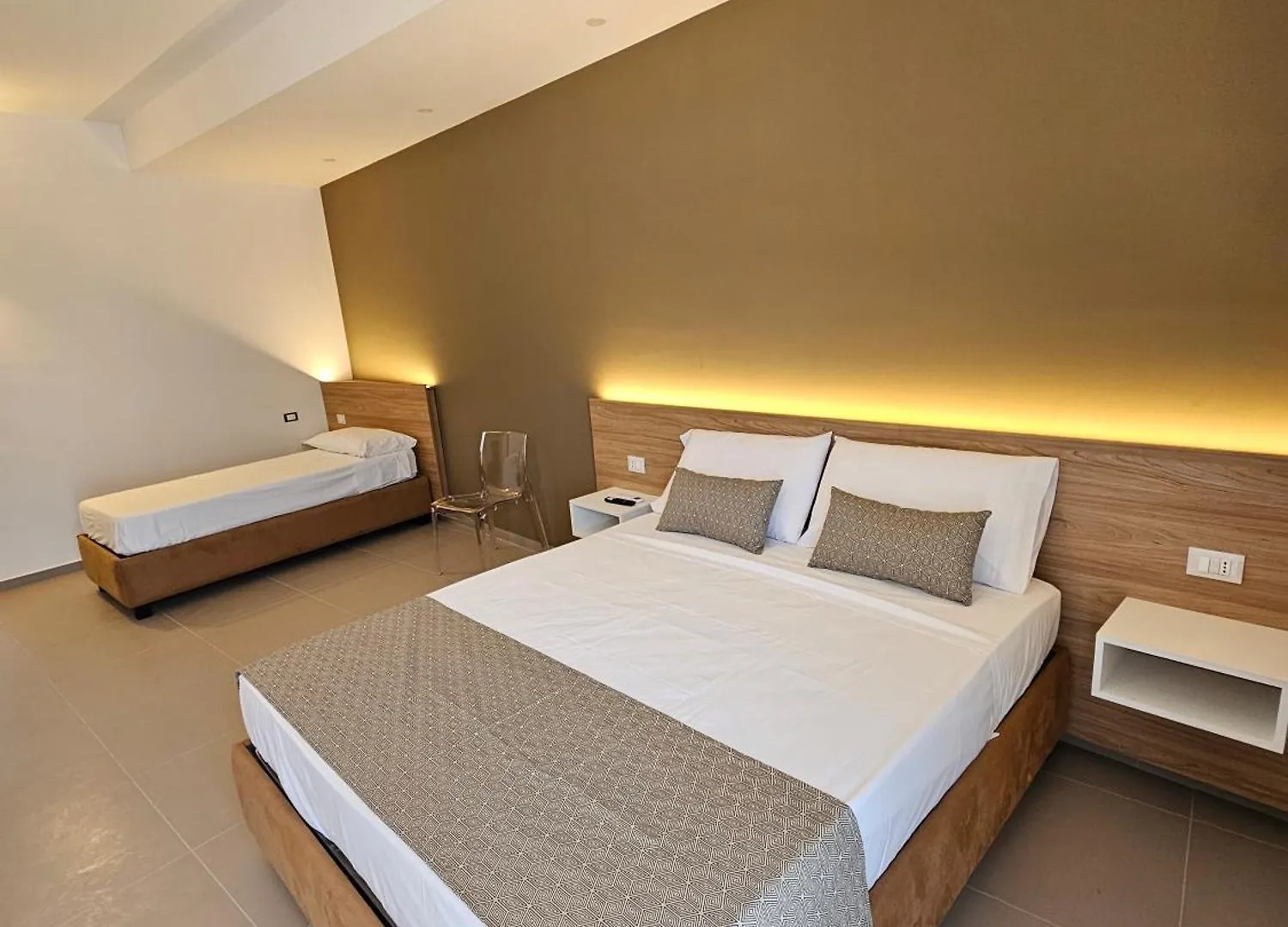 Tevergad Suites & Rooms Terrasini Bed & Breakfast