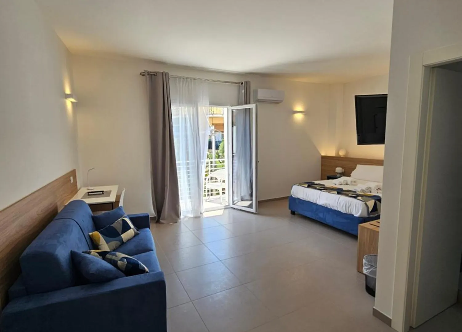Tevergad Suites & Rooms Terrasini Bed & Breakfast